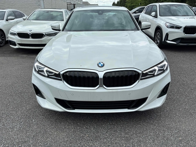 BMW 330 ДИГИТАЛНО ТАБЛО * ПОДГРЕВ * ПАНОРАМА * CARFAX - автомобили, коли, обяви за нови и употребявани 0