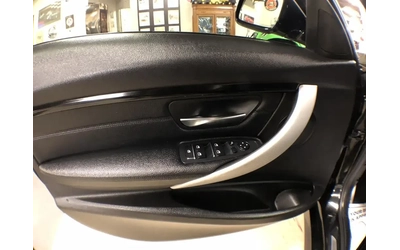 BMW 700 PLUG IN HYBRID * 330e - автомобили, коли, обяви за нови и употребявани 9