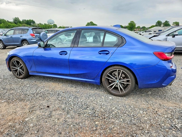 BMW 330 XDRIVE* HUD* ПОДГРЕВ* HARMON* ШИБЕДАХ - автомобили, коли, обяви за нови и употребявани 1