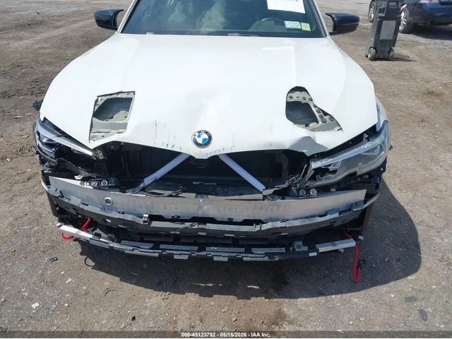 BMW 330 xDrive* LANE* DISTRO - автомобили, коли, обяви за нови и употребявани 5