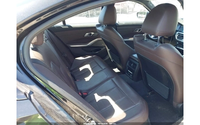 BMW 330 xDrive* M-SPORT* HARMAN KARDON* HEAD UP - автомобили, коли, обяви за нови и употребявани 10