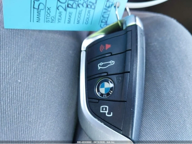 BMW 330 xDrive* M-SPORT* HARMAN KARDON* HEAD UP - автомобили, коли, обяви за нови и употребявани 8