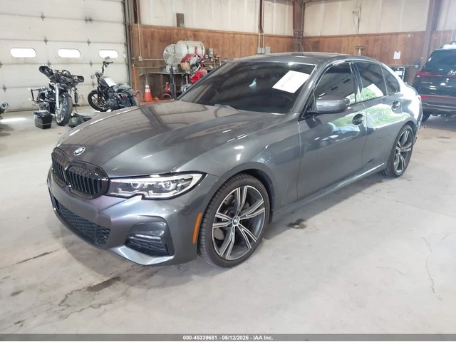 BMW 330 XDRIVE* MSPORT* ПОДГРЕВ* КАМЕРА* SUNROOF* - автомобили, коли, обяви за нови и употребявани 1