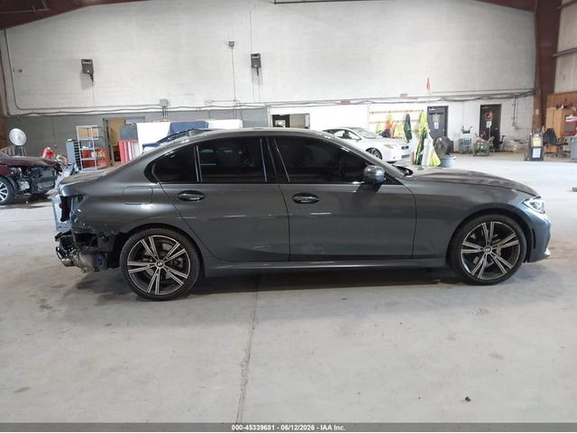 BMW 330 XDRIVE* MSPORT* ПОДГРЕВ* КАМЕРА* SUNROOF* - автомобили, коли, обяви за нови и употребявани 7