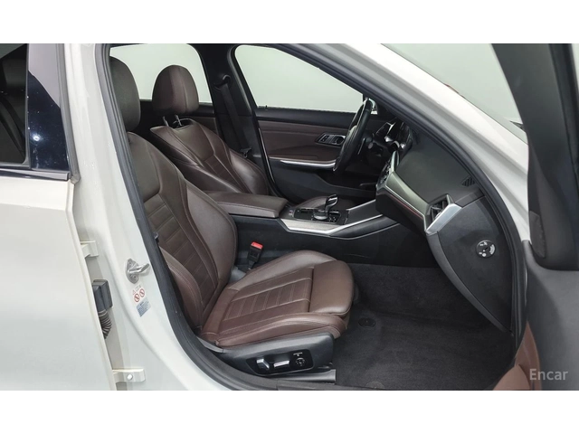 BMW 330 M* SPORT* ДИСТРОНИК* ХЕДЪП* 360КАМЕРА* LANE* ASSIS - автомобили, коли, обяви за нови и употребявани 14