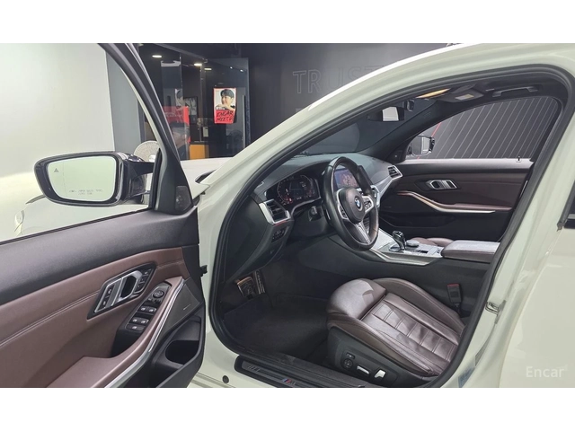 BMW 330 M* SPORT* ДИСТРОНИК* ХЕДЪП* 360КАМЕРА* LANE* ASSIS - автомобили, коли, обяви за нови и употребявани 5