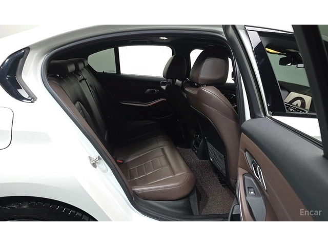 BMW 330 M* SPORT* HARMON* KARDON* ХЕДЪП* LANE* ASSIST* КАМ - автомобили, коли, обяви за нови и употребявани 13