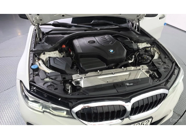 BMW 330 M* SPORT* HARMON* KARDON* ХЕДЪП* LANE* ASSIST* КАМ - автомобили, коли, обяви за нови и употребявани 16