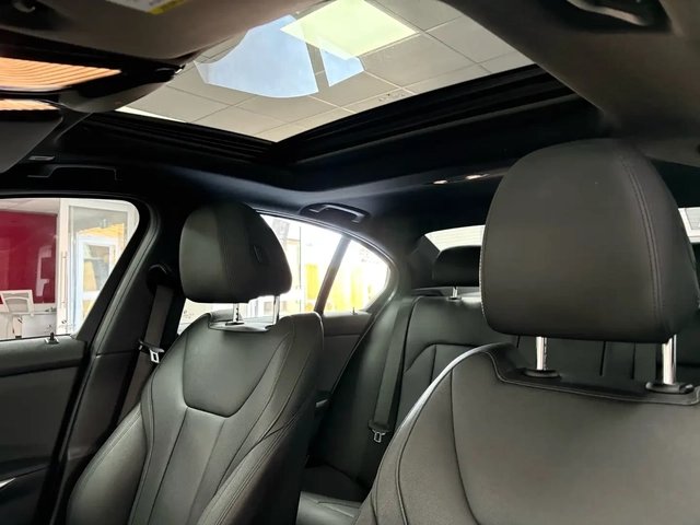 BMW 330 M* SPORT* XDRIVE* ДИСТРОНИК* МЪРТВА* ТОЧКА* - автомобили, коли, обяви за нови и употребявани 12