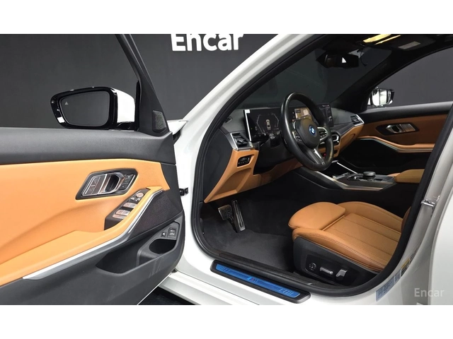 BMW 330 HYBRID* M* SPORT* LASER* ДИСТРОНИК* ХЕДЪП* 360КАМЕ - автомобили, коли, обяви за нови и употребявани 4