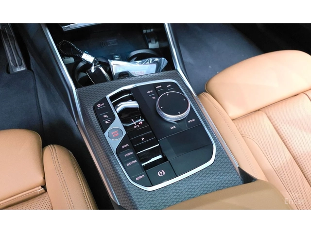 BMW 330 HYBRID* M* SPORT* LASER* ДИСТРОНИК* ХЕДЪП* 360КАМЕ - автомобили, коли, обяви за нови и употребявани 9