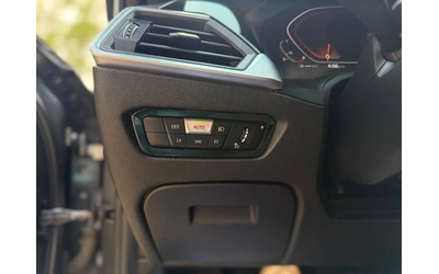 BMW 330 xDrive* DISTRONIC* LANE* ПОДГРЕВ + ВОЛАН - автомобили, коли, обяви за нови и употребявани 9