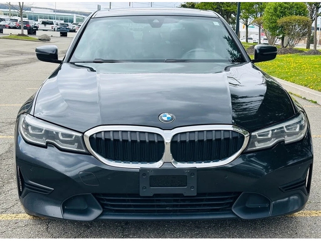 BMW 330 xDrive* DISTRONIC* LANE* ПОДГРЕВ + ВОЛАН - автомобили, коли, обяви за нови и употребявани 0