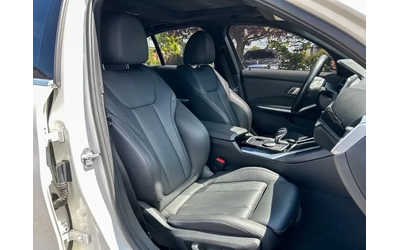 BMW 330 330i xDrive Sport Package - автомобили, коли, обяви за нови и употребявани 8