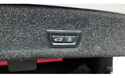 BMW 330 i xDrive M Sport - автомобили, коли, обяви за нови и употребявани 16