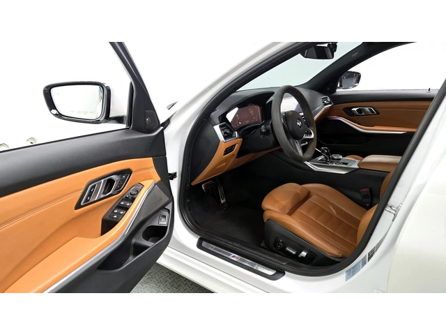 BMW 330 i xDrive M Sport - автомобили, коли, обяви за нови и употребявани 8