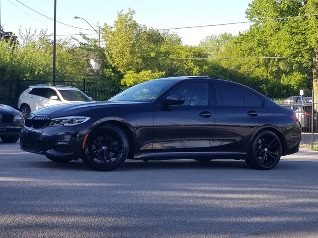 BMW 330 330i xDrive Sport Line - автомобили, коли, обяви за нови и употребявани 0