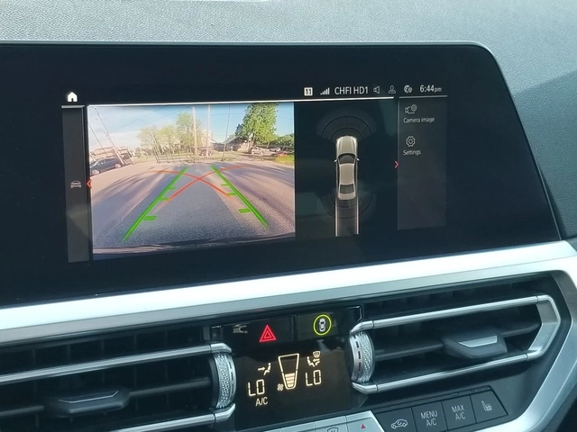 BMW 330 330i xDrive Sport Line - автомобили, коли, обяви за нови и употребявани 8