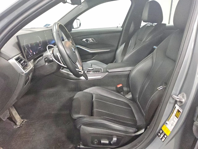 BMW 330 xi xDrive - автомобили, коли, обяви за нови и употребявани 6