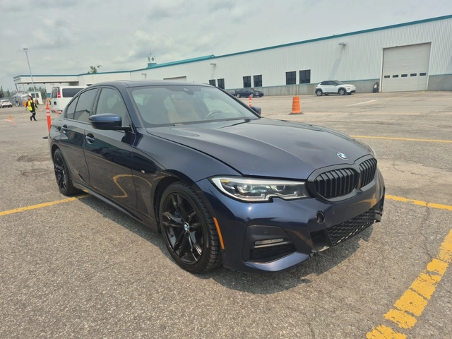 BMW 330 xDrive / Navigation / Blind Spot / Camera / Memory - автомобили, коли, обяви за нови и употребявани 1
