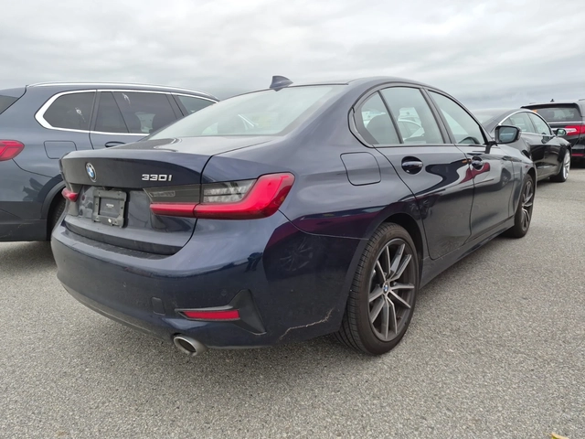BMW 330 i xDrive - автомобили, коли, обяви за нови и употребявани 2