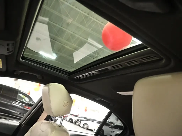 BMW 330 X Drive * Full extras* Цена до България - автомобили, коли, обяви за нови и употребявани 12