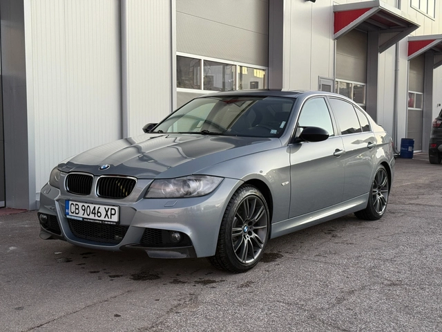 BMW 330 i M-Pack Реален пробег - автомобили, коли, обяви за нови и употребявани 0