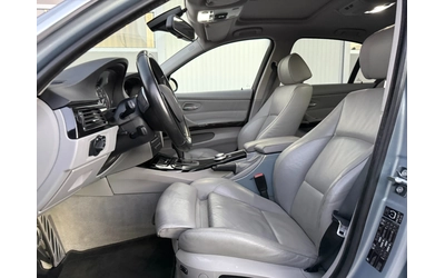 BMW 330 i M-Pack Реален пробег - автомобили, коли, обяви за нови и употребявани 10