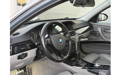 BMW 330 i M-Pack Реален пробег - автомобили, коли, обяви за нови и употребявани 8