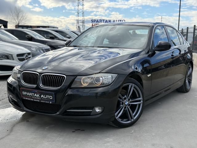 BMW 330 BMW 330 * 2011г* FACE* НАВИ* 220.000КМ* ТОП Състояние - автомобили, коли, обяви за нови и употребявани 0