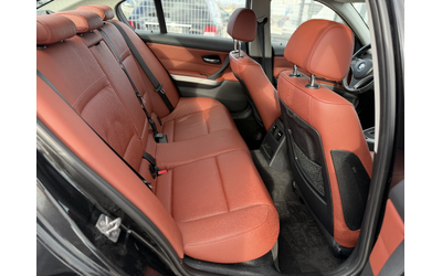 BMW 330 BMW 330 * 2011г* FACE* НАВИ* 220.000КМ* ТОП Състояние - автомобили, коли, обяви за нови и употребявани 11