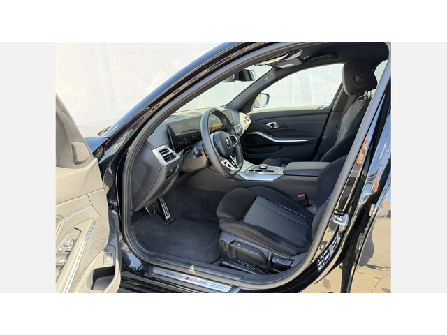 BMW 330d xDrive - автомобили, коли, обяви за нови и употребявани 7