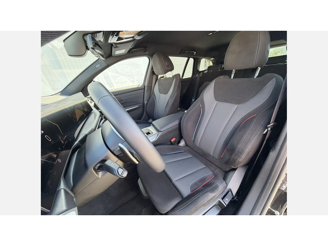 BMW 330d xDrive - автомобили, коли, обяви за нови и употребявани 8