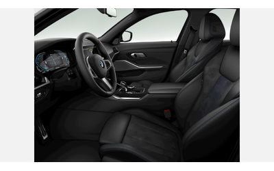 BMW 330e xDrive Sedan - автомобили, коли, обяви за нови и употребявани 7