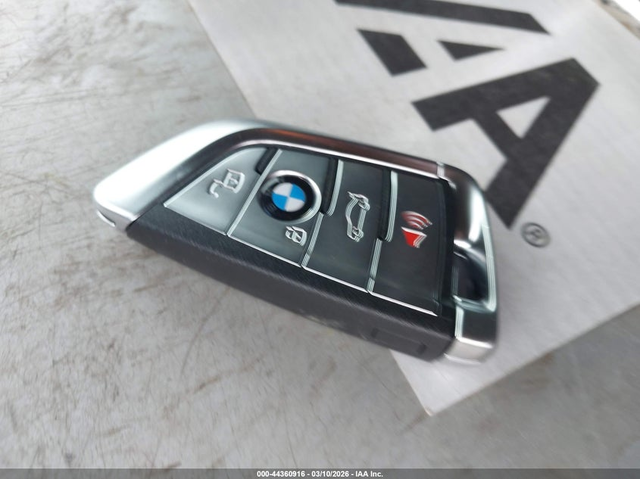 BMW 330I 2.0L I-4 DI, DOHC, VVT, TURBO, 255HP All Wheel Drive - автомобили, коли, обяви за нови и употребявани 10