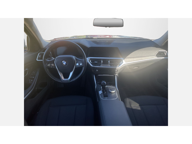 BMW 330i Седан - автомобили, коли, обяви за нови и употребявани 6