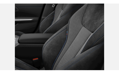 BMW 330i xDrive Sedan (MX) - автомобили, коли, обяви за нови и употребявани 8