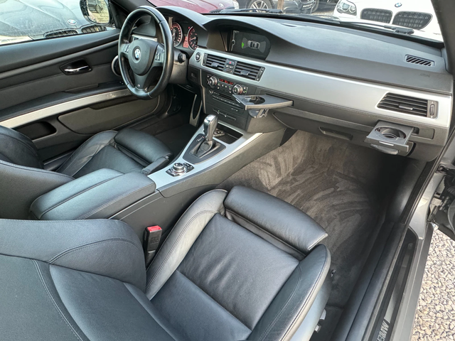 BMW 335 i M Pack ! SWISS ! - автомобили, коли, обяви за нови и употребявани 10