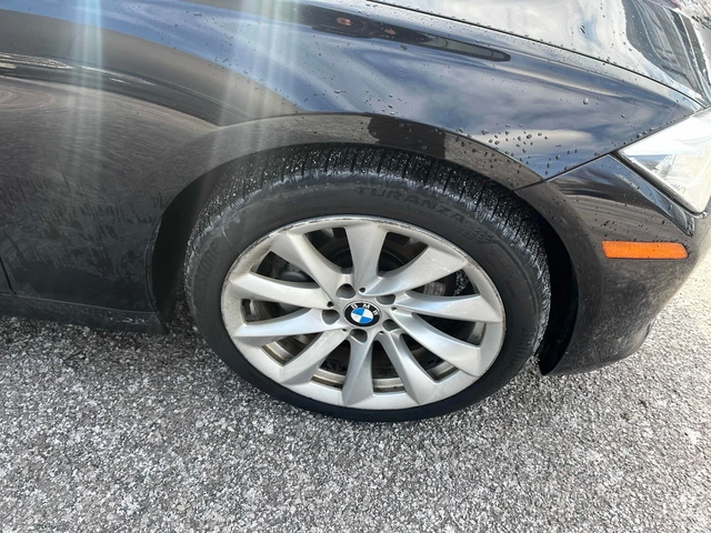 BMW 335 * 335i xDrive * CARFAX * ЦЕНА ДО БГ - автомобили, коли, обяви за нови и употребявани 8