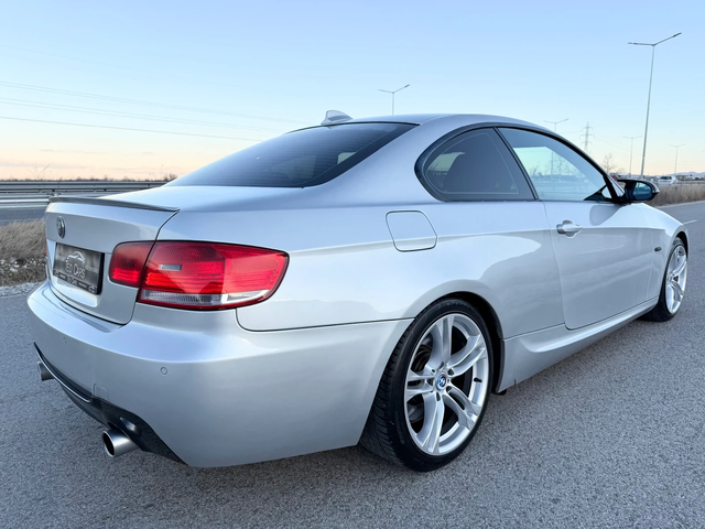 BMW 335 D M PACKET / NAVI / AVTOMAT / ALCANTARA / XENON - автомобили, коли, обяви за нови и употребявани 6