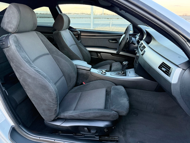 BMW 335 D M PACKET / NAVI / AVTOMAT / ALCANTARA / XENON - автомобили, коли, обяви за нови и употребявани 9