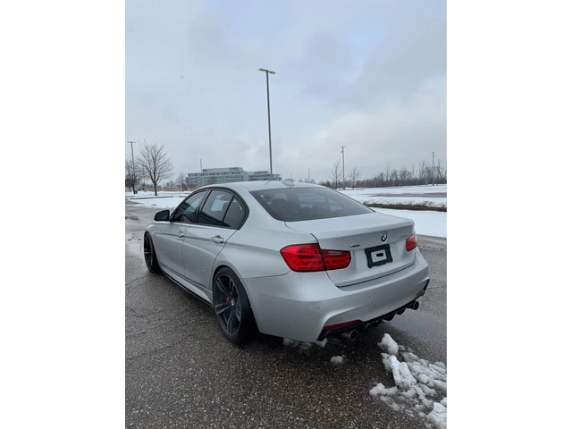 BMW 335 MANUAL С РЕГИСТРАЦИЯ & АВТО КРЕДИТ - автомобили, коли, обяви за нови и употребявани 6