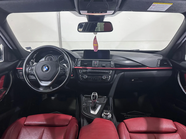 BMW 335 M pack - автомобили, коли, обяви за нови и употребявани 7