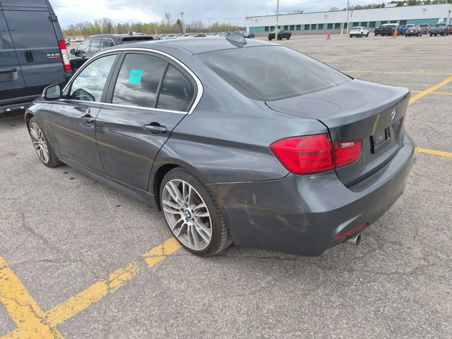 BMW 335 335I XDRIVE | HARMAN KARDON | MEMORY | RED INT - автомобили, коли, обяви за нови и употребявани 3