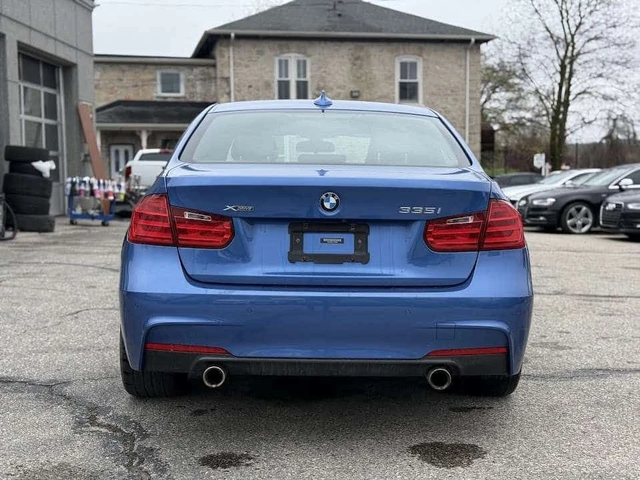 BMW 335 М Пакет/xDrive/CARFAX/Шибедах/Подгрев/Памет/Харма - автомобили, коли, обяви за нови и употребявани 5