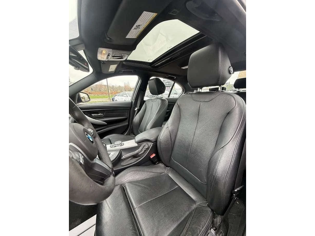 BMW 335 М Пакет/xDrive/CARFAX/Шибедах/Подгрев/Памет/Харма - автомобили, коли, обяви за нови и употребявани 9