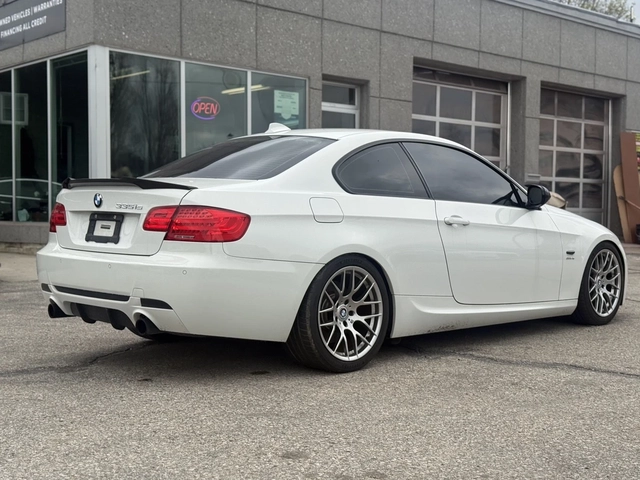 BMW 335 N54 twin turbo 335is --7speed auto joystick - автомобили, коли, обяви за нови и употребявани 6