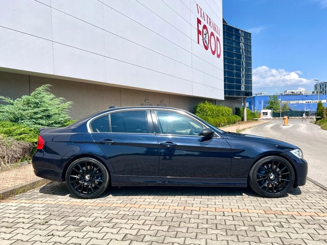 BMW 335 Бензин-Лизинг през Уникредит по 187евро - автомобили, коли, обяви за нови и употребявани 4