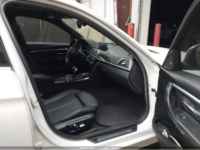 BMW 340 2017 BMW 340I - автомобили, коли, обяви за нови и употребявани 7