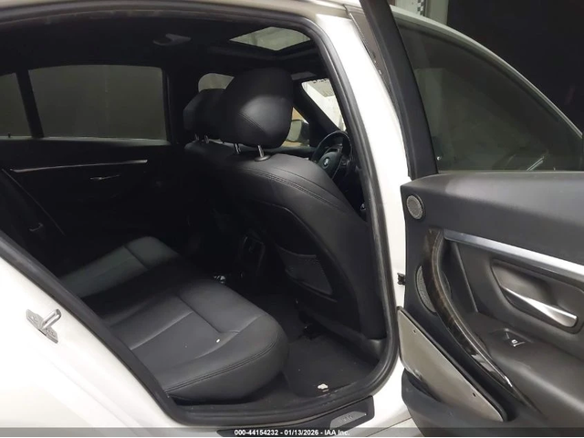 BMW 340 2017 BMW 340I - автомобили, коли, обяви за нови и употребявани 8